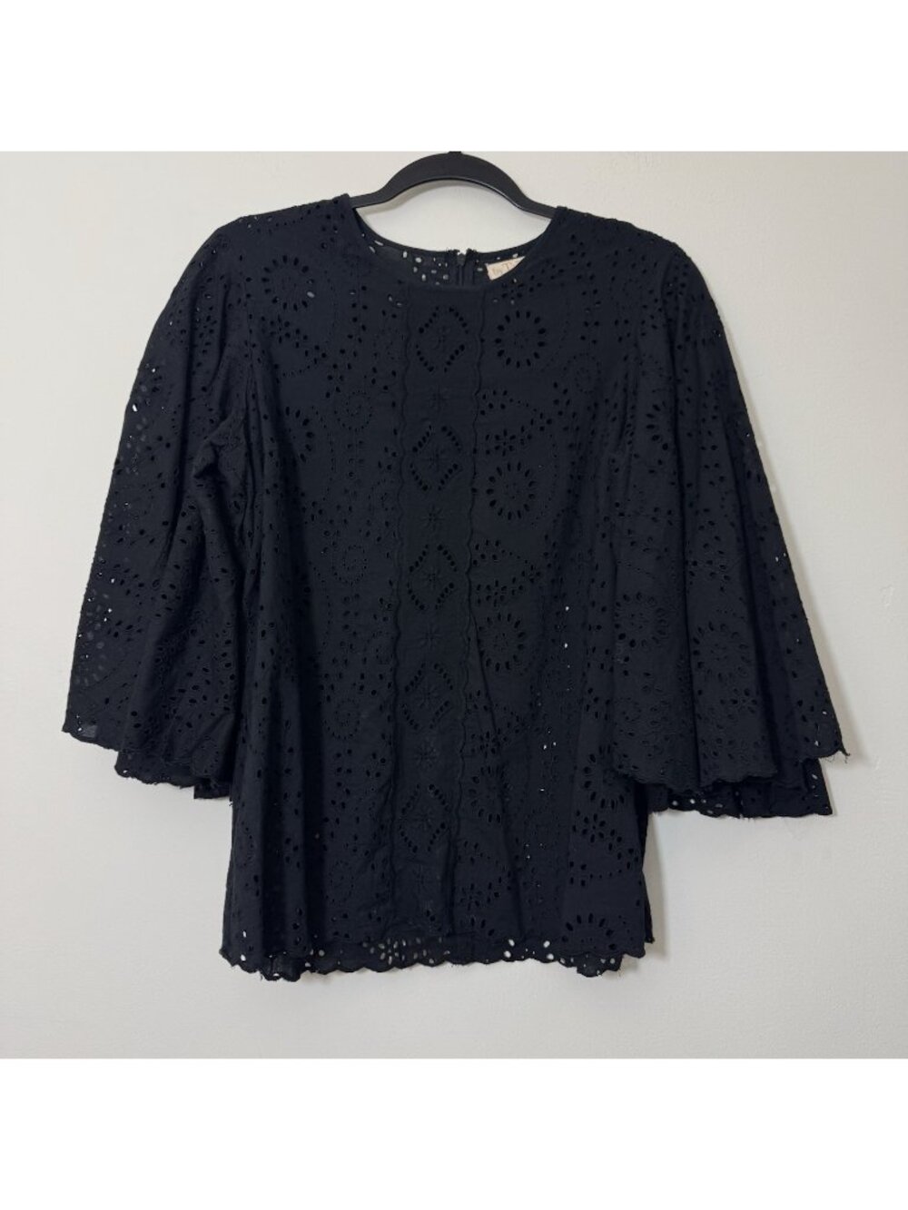 By TiMo Women’s Eyelet Flared Bell Sleeve Top Size M Black 3/4 Sleeve Crew Neck